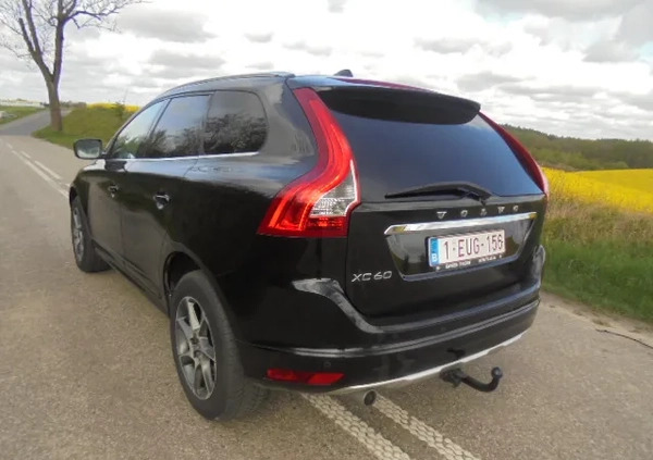 Volvo XC 60 cena 50900 przebieg: 217800, rok produkcji 2014 z Strzelno małe 301